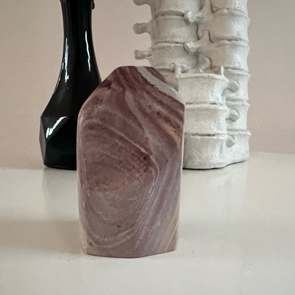 🌈 Rainbow Rhyolite 🌈 - Picture 4 of 8